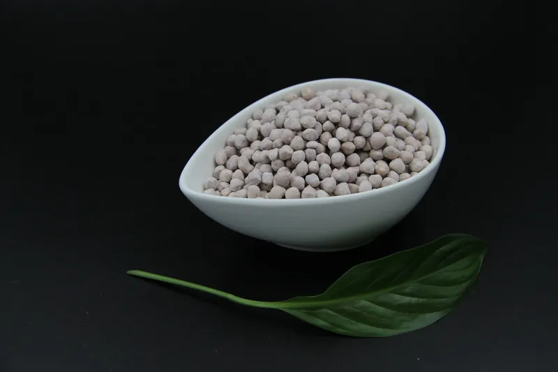 Extruded granulation compound fertilizer primary color 15-10-20S 原色