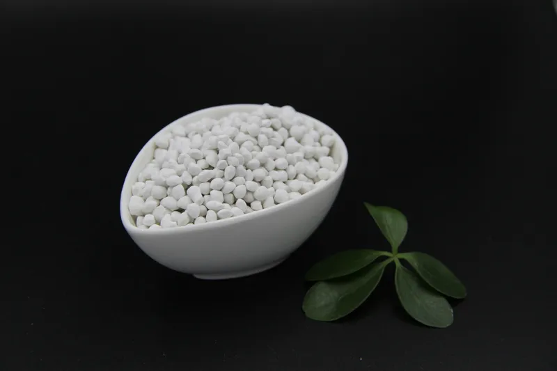 Extruded granulation compound fertilizer white 16-16-16S